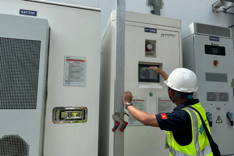 India’s First Utility-Scale Standalone Battery Energy Storage System Project Begins Commercial Operation with GEAPP’s Support