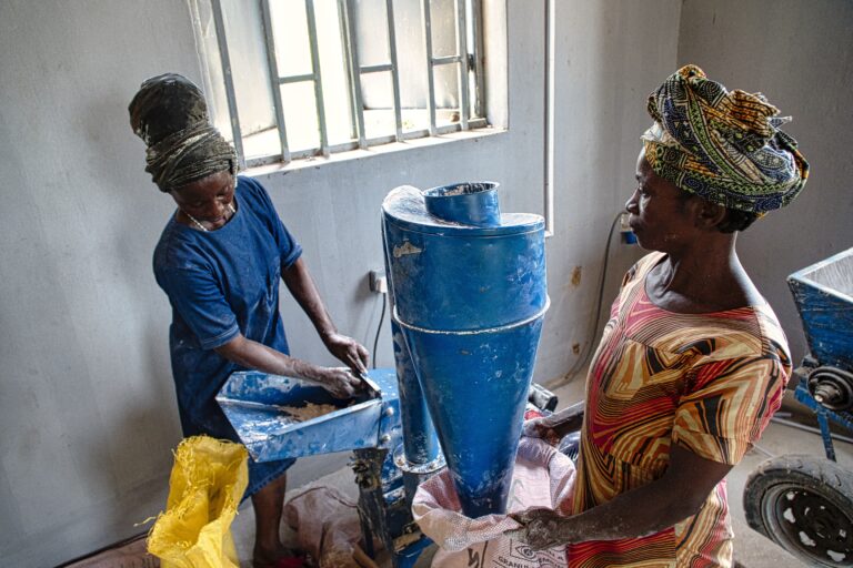 CLASP and GEAPP expand Productive Use Financing Facility with $6.1M boost for energy-efficient appliances in Africa